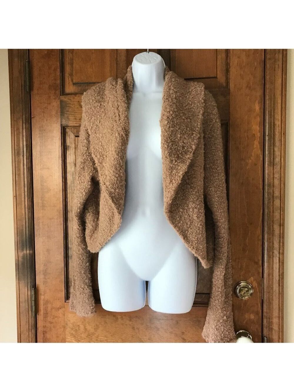 G.I.L.I. Brown Textured Open-Front Sweater